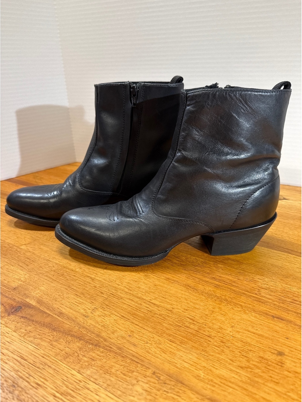 Laredo Fletcher Men Black Leather Side Zip Dress Cowboy Boots Ankle 9.5 D 62070